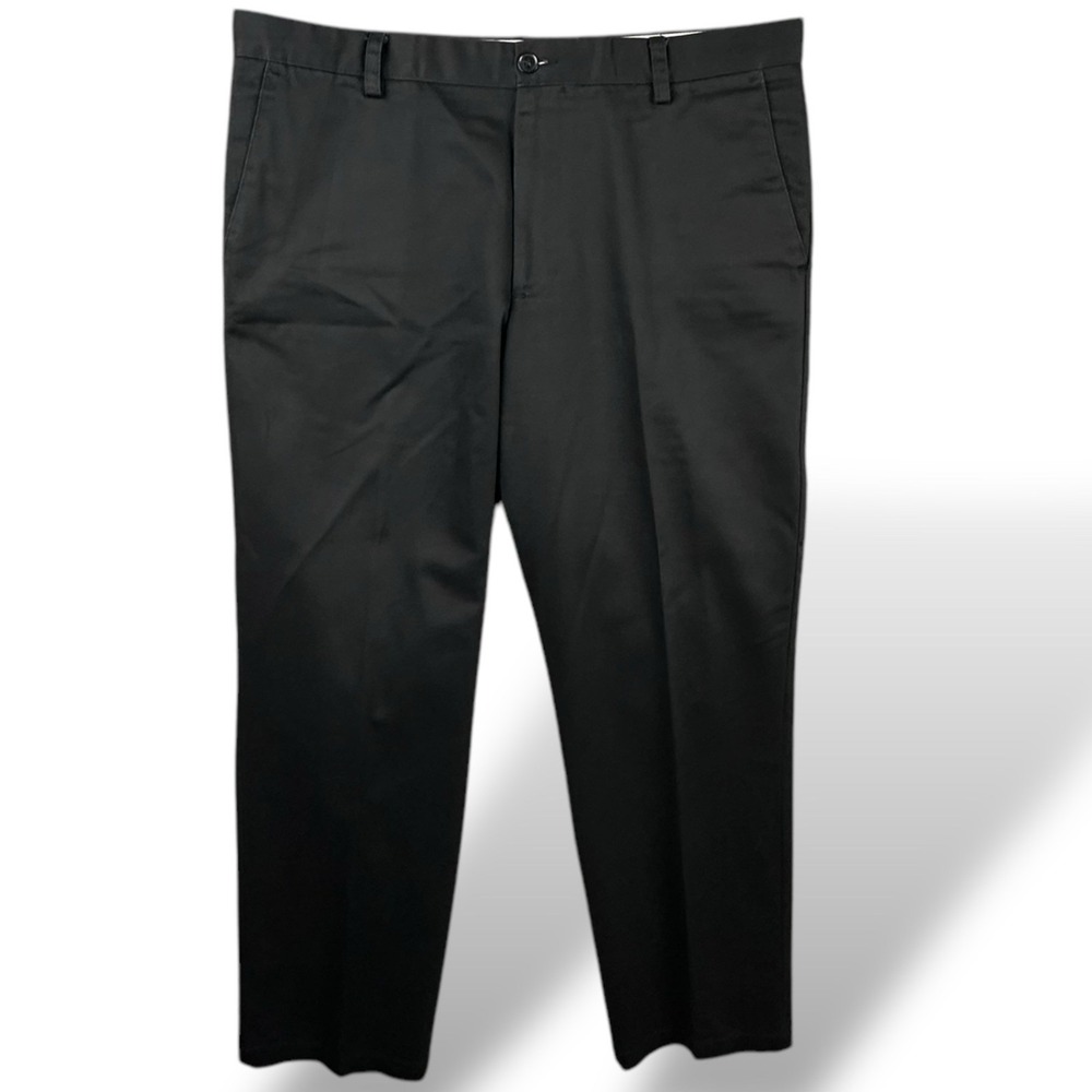 Dockers D2 Men's Black Flat Front Pants Size 38x32 Classic‎ Fit Dress Chinos GUC